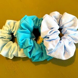 Blue Scrunchies (set of 3)
